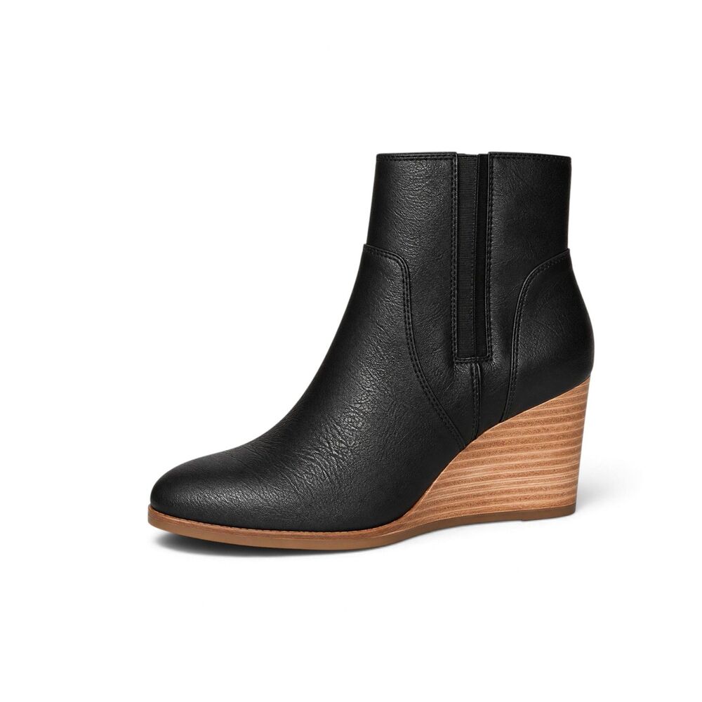 (6/115) NWOB Lucky Brand Black Wedge Ankle Boots Women’s Size 9